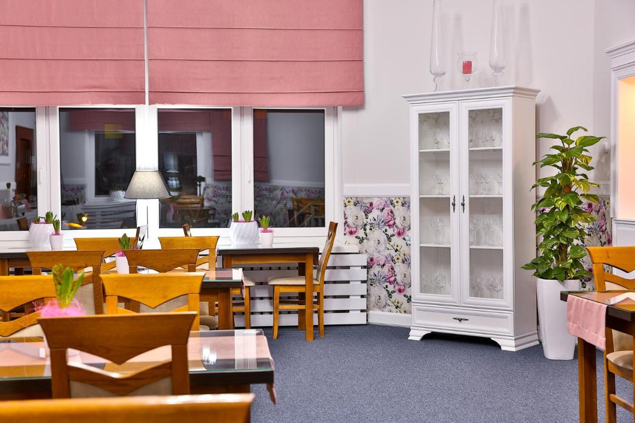 Hotel Wiosna Rabka-Zdrój Esterno foto