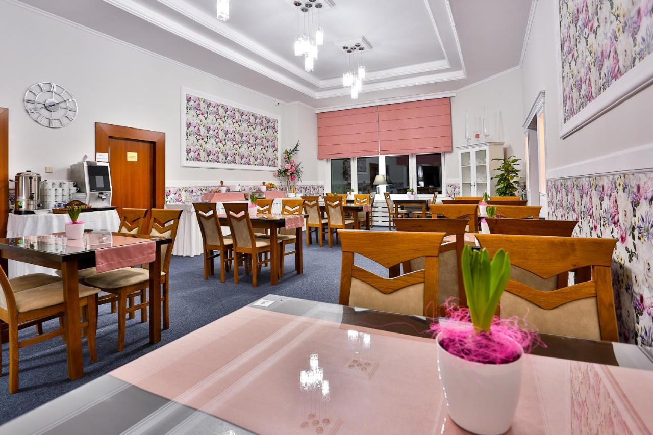 Hotel Wiosna Rabka-Zdrój Esterno foto