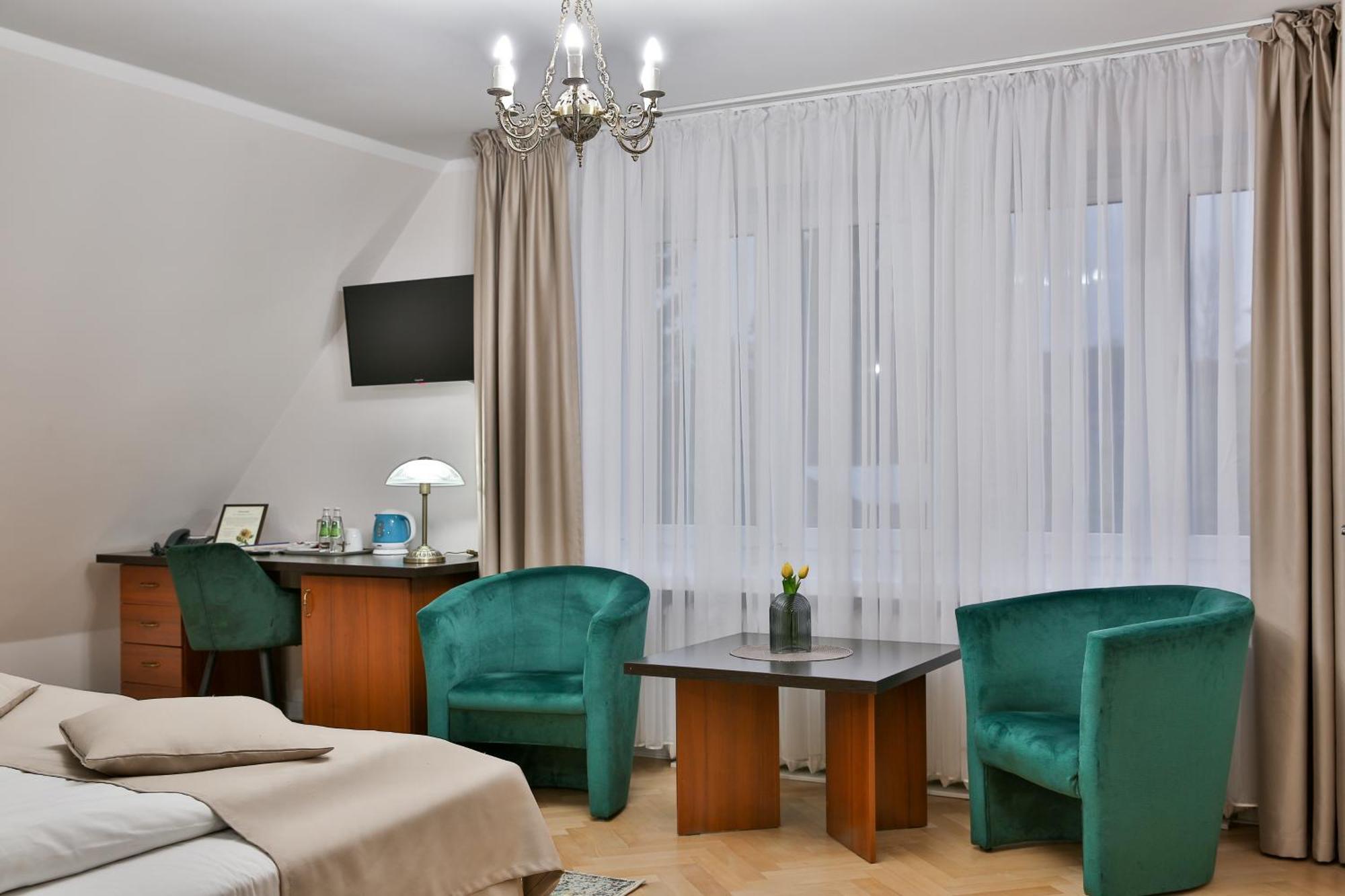 Hotel Wiosna Rabka-Zdrój Esterno foto
